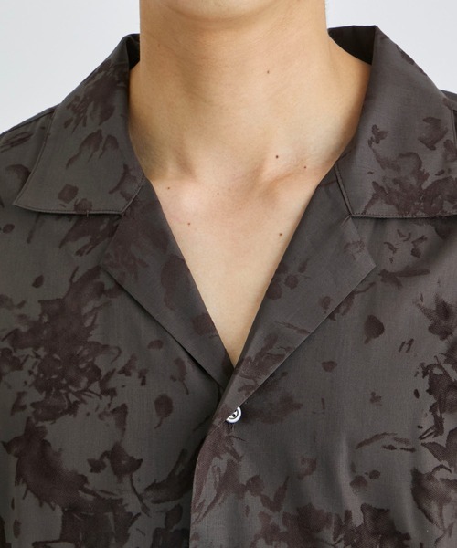 Juha(ユハ)の「【JUHA/ユハ】FLOWER FLOCKEY S/S SHIRT(シャツ/ブラウス・メンズ・ブラウン/ブラック・4/3)」の15枚目の写真