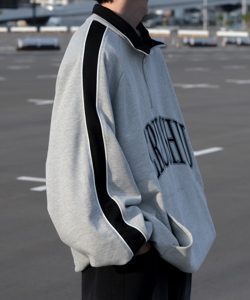 Perushu(ペルーシュ)の「サイドパイピングラインハーフジップスウェット(スウェット・メンズ・グレー/ブラック/ネイビー・MEDIUM/LARGE)」の7枚目の写真