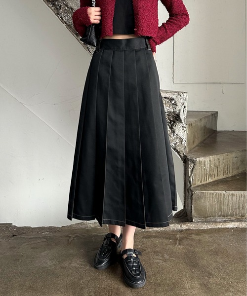 EPIMI E'PIMMY（エピミエピミー）の「ツイルミディプリーツスカート（スカート・レディース・ブルー/ブラック/カーキ/ベージュ・MEDIUM）」の2枚目の写真