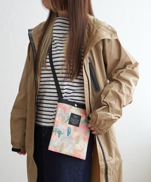 KiU（キウ）の「600Dサコッシュミニ（ショルダーバッグ）」