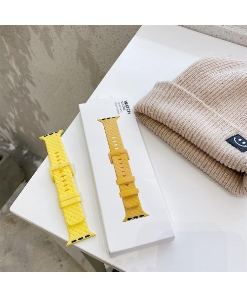 ABBEY MARKET(アビーマーケット)の「Apple Watch専用シリコンバンド 38/40/41㎜(デジタル腕時計・メンズ・ホワイト/グリーン/イエロー/オレンジ/ピンク/レッド/ブラック・S)」の4枚目の写真