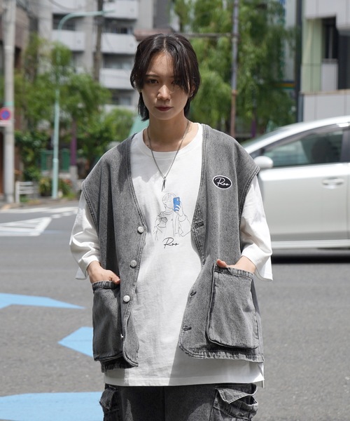 Roo(ルー)の「【Roo / ルー】自撮りイラスト / フロントプリント ビッグシルエット半袖リンガーTシャツ カットソー(Tシャツ/カットソー・メンズ・ホワイト/ブラック/チャコールグレー/ホワイト系その他/ブラック系その他/ホワイト系その他2・M/L)」の10枚目の写真