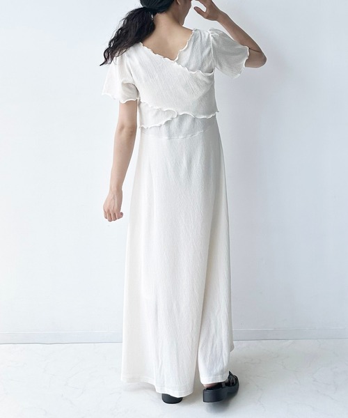 AS KNOW AS plus（アズノゥアズプラス）の「〇クロスデザインブラウス