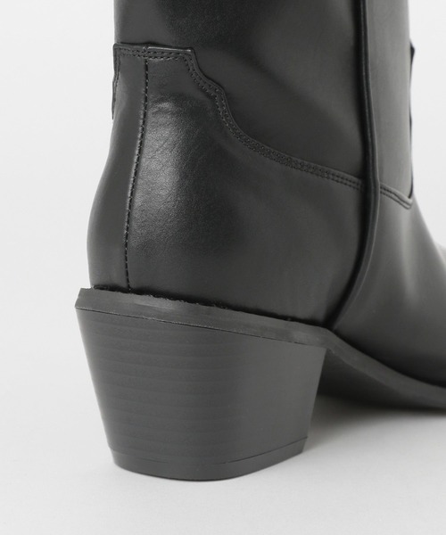 LAKOLE(ラコレ)の「ショートウエスタンブーツ / 969389(ブーツ・レディース・ブラック/ブラウン・MEDIUM/LARGE)」の12枚目の写真