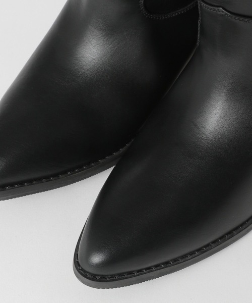 LAKOLE(ラコレ)の「ショートウエスタンブーツ / 969389(ブーツ・レディース・ブラック/ブラウン・MEDIUM/LARGE)」の5枚目の写真