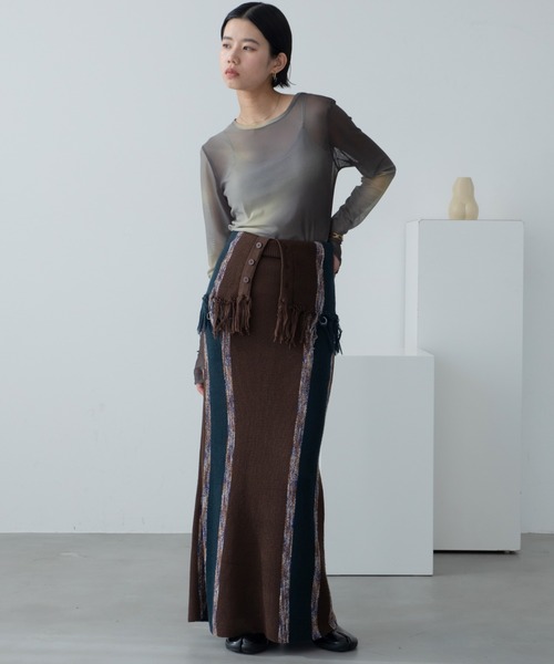 VACANCY（ヴァカンシー）の「アート柄シアーインナー/新柄追加（Tシャツ/カットソー・レディース・ブラック/ブルー/グリーン/マスタード/パープル/ブラウン/ダークブルー・FREE）」の13枚目の写真