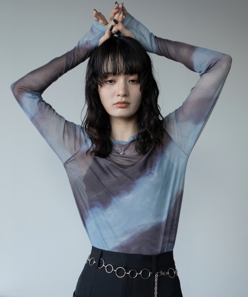 VACANCY（ヴァカンシー）の「アート柄シアーインナー/新柄追加（Tシャツ/カットソー・レディース・ブラック/ブルー/グリーン/マスタード/パープル/ブラウン/ダークブルー・FREE）」の22枚目の写真