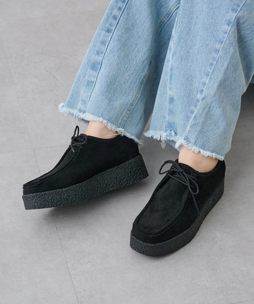 COLONY 2139(コロニートゥーワンスリーナイン)の「厚底モカシンシューズ(モカシン/デッキシューズ・レディース・ベージュ/ブラック・SMALL/MEDIUM/LARGE)」の6枚目の写真