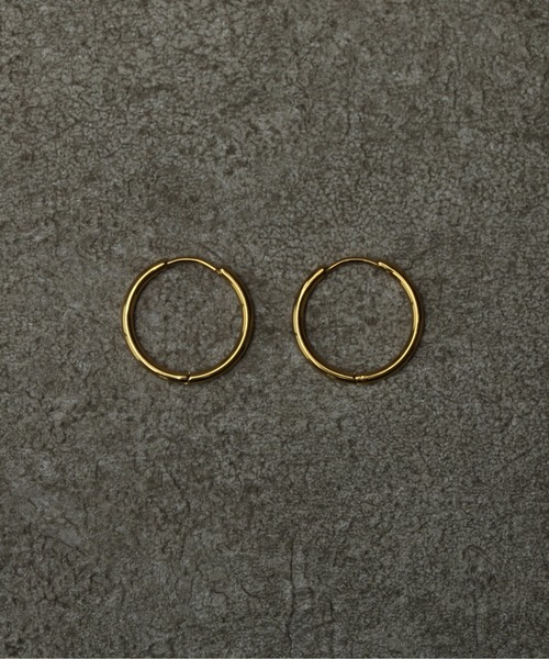 ORLEAN(オルレアン)の「金属アレルギー対応 シンプルフープピアス 17mm 316L(ピアス(両耳用)・レディース・ゴールド/シルバー・フリー)」の16枚目の写真