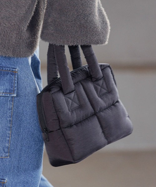 PBLIM(ページボーイリム)の「PBLIM/ナイロンナカワタミニバック(ハンドバッグ・レディース・ホワイト/ブラック/ライム・FREE)」の2枚目の写真