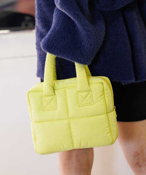 PBLIM(ページボーイリム)の「PBLIM/ナイロンナカワタミニバック(ハンドバッグ・レディース・ホワイト/ブラック/ライム・FREE)」の13枚目の写真