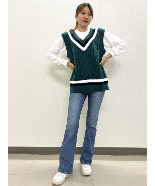 GAP(ギャップ)の「ケーブルニット セーターベスト(ユニセックス)(ベスト・メンズ・ネイビー/グリーン/アイボリー・XL/S/XS/M/L)」の15枚目の写真