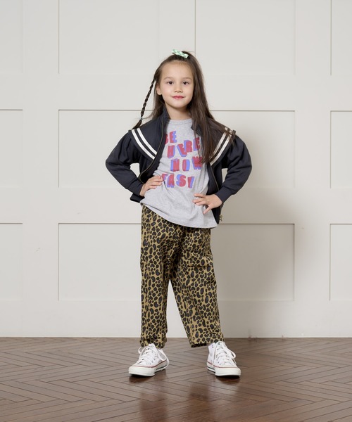 BIG FIELD（ビッグフィールド）の「セーラージップスウェット（90～150cm）（スウェット・キッズ・グレー/ブラック・130/140/150/90/100/110/120）」の4枚目の写真