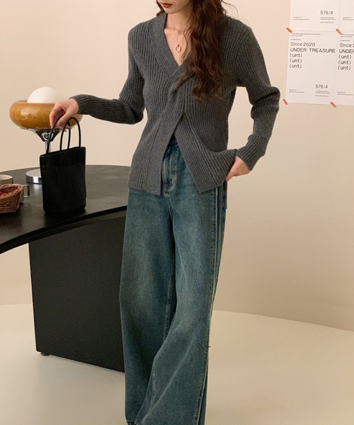 aimoha（アイモハ）の「ツイストデザインカットソー（ニット/セーター・レディース・ライトグリーン/オフホワイト/イエロー/グレー/ライトパープル/ブラック・FREE）」の13枚目の写真