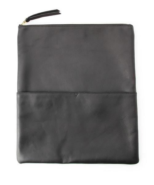 BEAUTY&YOUTH UNITED ARROWS（ビューティーアンドユースユナイテッドアローズ）の「BY スムース レザー クラッチバッグ◆（クラッチバッグ・メンズ・ブラック・フリー）」の6枚目の写真