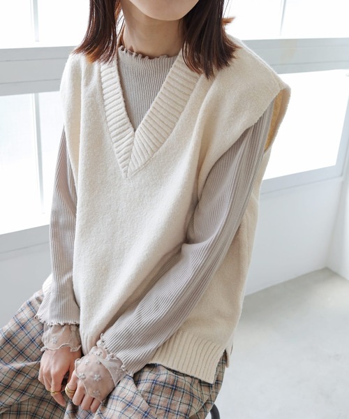 Crisp（クリスプ）の「Vネックルーズニットベスト（ベスト）」 - WEAR
