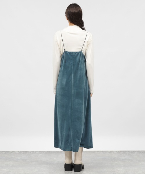 LAKOLE(ラコレ)の「ベロアキャミワンピース / 983321(ワンピース・レディース・ネイビー/ライトブルー/ライトベージュ・SMALL/MEDIUM)」の18枚目の写真