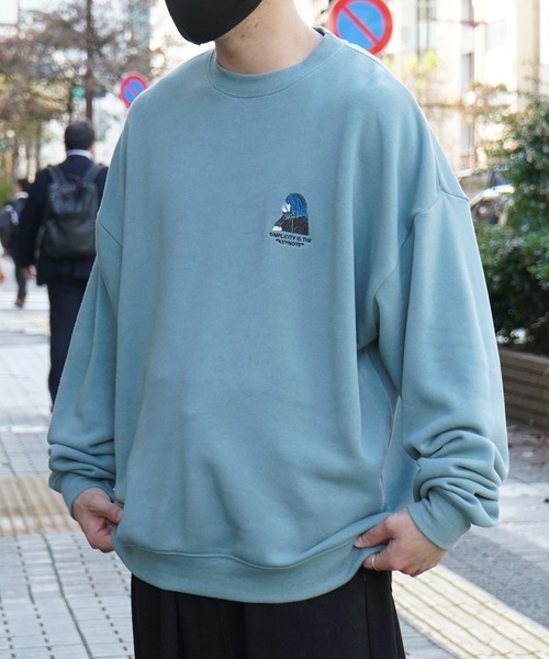 ILL'S（イルズ）の「ガールイラストワンポイント刺繍 ビッグシルエット 裏起毛プルオーバースウェット カットソー ユニセックス【ILL'S】（スウェット・メンズ・グリーン系その他2/ブルー系その他/ブラック系その他/グレー系その他/チャコールグレー/ミント/ホワイト系その他2/グレー系その他2/ホワイト系その他/杢グレー/グレー系2/ホワイト・XL/S/L/M）」の18枚目の写真