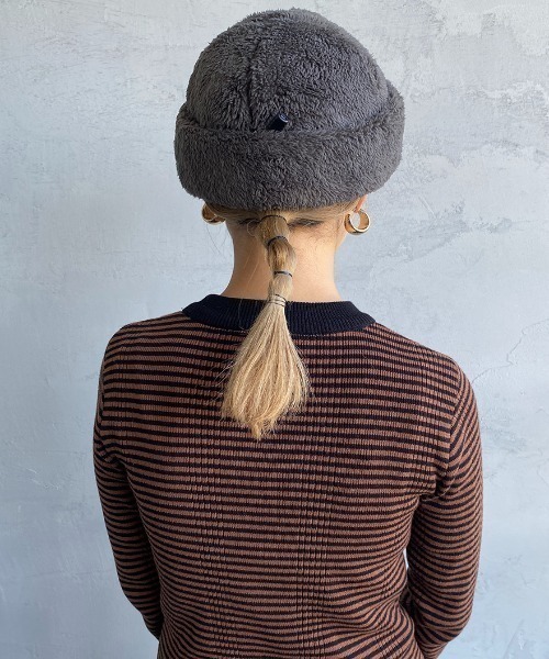 halo commodity（ハロ　コモディティー）の「[HALO COMMODITY/ハロ コモディティー] KUNA ボアフリースキャップ（ハット・レディース・ダークグレー/モカ/アイボリー・F）」の21枚目の写真