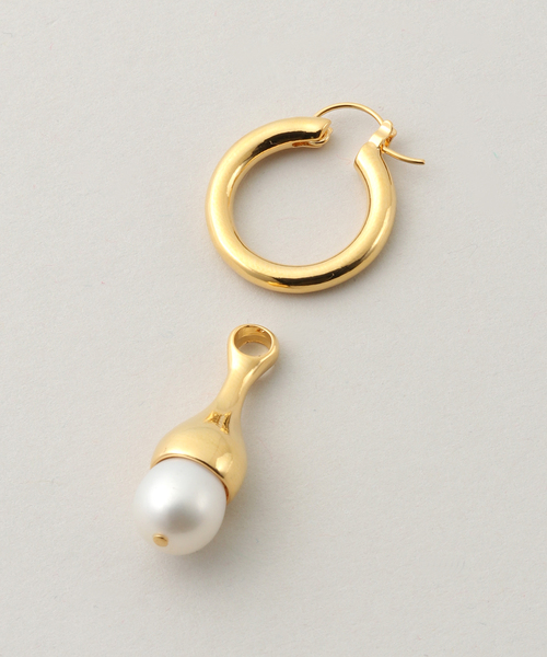SLOBE IENA（スローブイエナ）の「【LAPUIS/ラピュイ】Pearl Drop ピアス（ピアス（両耳用）・レディース・シルバー/ゴールド・FREE）」の6枚目の写真