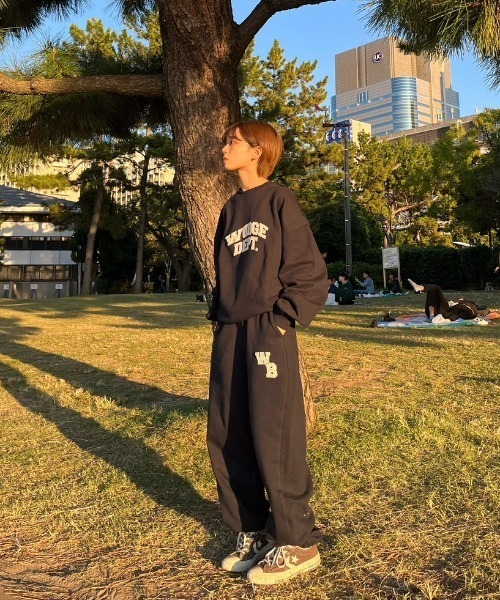 WudgeBoy(ワッジボーイ)の「college logo sweat(スウェット・レディース・ネイビー/杢グレー・MEDIUM/LARGE)」の12枚目の写真