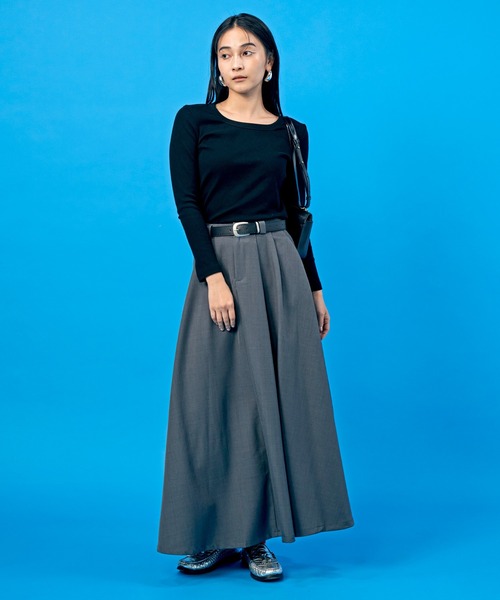 LIENCOEUR(リアンクール)の「テレコUネックロンT(Tシャツ/カットソー・レディース・ブラック/ホワイト/グレー/ベージュ/ブラウン/ライトイエロー・FREE)」の7枚目の写真