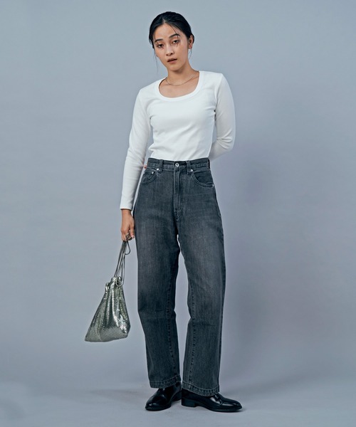 LIENCOEUR(リアンクール)の「テレコUネックロンT(Tシャツ/カットソー・レディース・ブラック/ホワイト/グレー/ベージュ/ブラウン/ライトイエロー・FREE)」の19枚目の写真