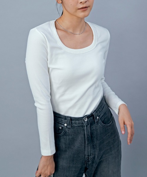 LIENCOEUR(リアンクール)の「テレコUネックロンT(Tシャツ/カットソー・レディース・ブラック/ホワイト/グレー/ベージュ/ブラウン/ライトイエロー・FREE)」の14枚目の写真