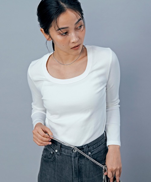 LIENCOEUR(リアンクール)の「テレコUネックロンT(Tシャツ/カットソー・レディース・ブラック/ホワイト/グレー/ベージュ/ブラウン/ライトイエロー・FREE)」の16枚目の写真