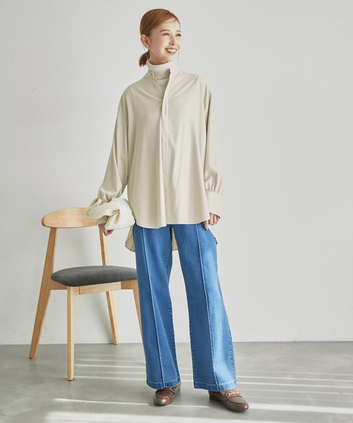 ROPE' PICNIC（ロペピクニック）の「バックプリーツシャツブラウス（シャツ/ブラウス・レディース・ベージュ系その他/オフホワイト/ネイビー・38）」の11枚目の写真