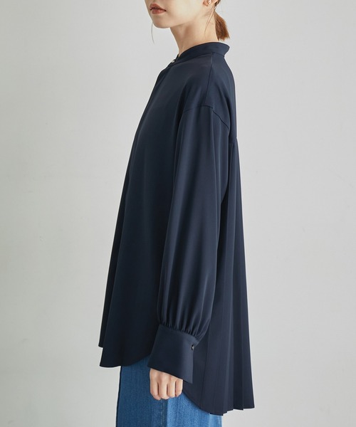 ROPE' PICNIC（ロペピクニック）の「バックプリーツシャツブラウス（シャツ/ブラウス・レディース・ベージュ系その他/オフホワイト/ネイビー・38）」の20枚目の写真