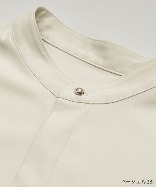 ROPE' PICNIC（ロペピクニック）の「バックプリーツシャツブラウス（シャツ/ブラウス・レディース・ベージュ系その他/オフホワイト/ネイビー・38）」の4枚目の写真