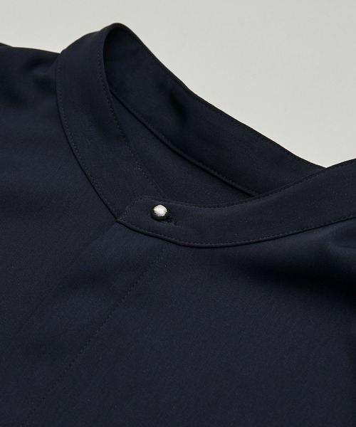 ROPE' PICNIC（ロペピクニック）の「バックプリーツシャツブラウス（シャツ/ブラウス・レディース・ベージュ系その他/オフホワイト/ネイビー・38）」の15枚目の写真