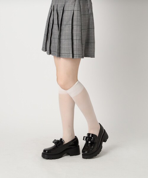 cs T&P（シーエスティーアンドピー）の「【抗菌・消臭】リボン付きローファーパンプス（パンプス・レディース・アイボリー/ブラック系8/ブラック系5・LL/S/M/L）」の15枚目の写真