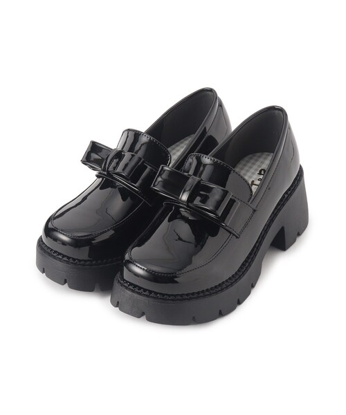 cs T&P（シーエスティーアンドピー）の「【抗菌・消臭】リボン付きローファーパンプス（パンプス・レディース・アイボリー/ブラック系8/ブラック系5・LL/S/M/L）」の5枚目の写真