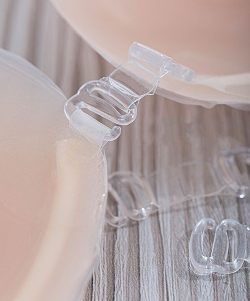 Miniministore（ミニミニストア）の「シリコンブラ ストラップレス 粘着ブラ（ブラジャー・レディース・ライトベージュ・FREE）」の7枚目の写真