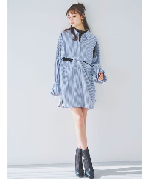 dazzlin(ダズリン)の「2WAYショートミニシャツワンピース(ワンピース・レディース・ピンク/ネイビー/オフホワイト/イエロー・FREE)」の7枚目の写真