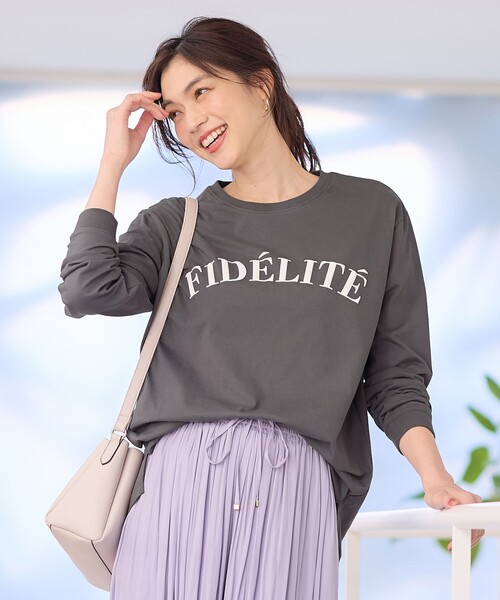 ANY（エニィ）の「ロゴロングTシャツ（Tシャツ/カットソー・レディース・アイボリー系5/アイボリー系/グレー系・F）」の2枚目の写真