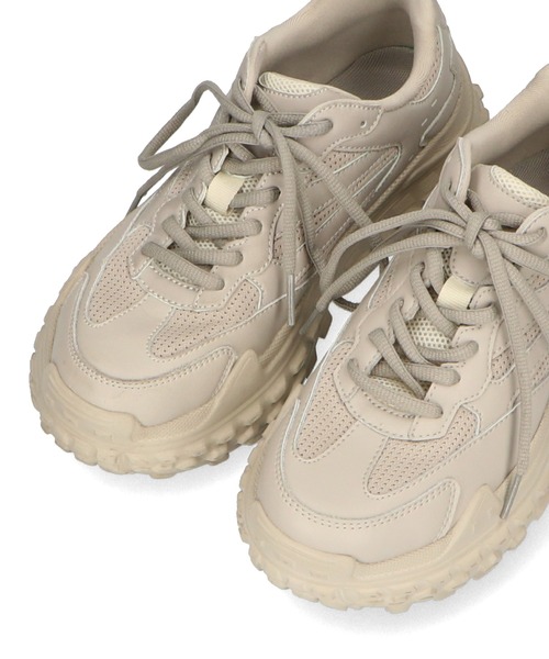 ORiental TRaffic（オリエンタルトラフィック）の「変形 ボリューム