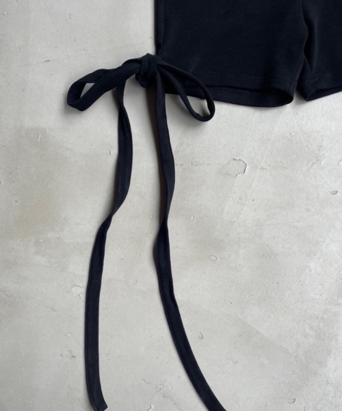 SHAGGIE(シャギー)の「クロスストラップリボンレギンスハーフパンツ(その他パンツ・レディース・チャコールグレー/ブラック・FREE)」の12枚目の写真