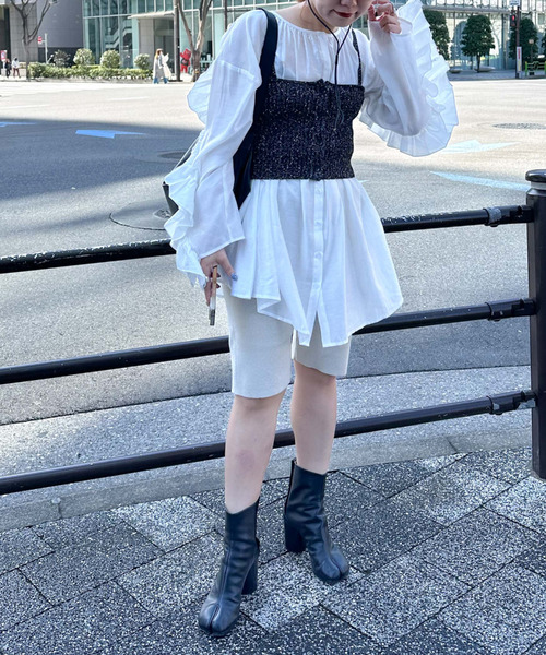 archives（アルシーヴ）の「〈limited〉FRILLY BLOUSE×BUSTIER