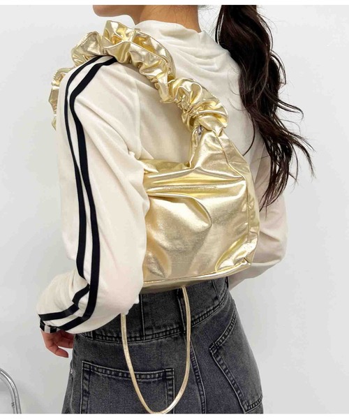 ANAP（アナップ）の「メタリックギャザーバッグ（ハンドバッグ・レディース・ゴールド/シルバー・FREE）」の22枚目の写真