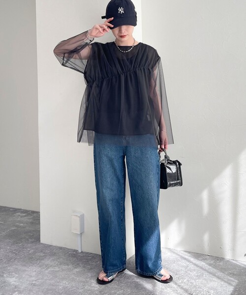 fredy emue（フレディエミュ）の「チュールシャーリングブラウス（シャツ/ブラウス・レディース・チャコールグレー/アイボリー・38）」の15枚目の写真