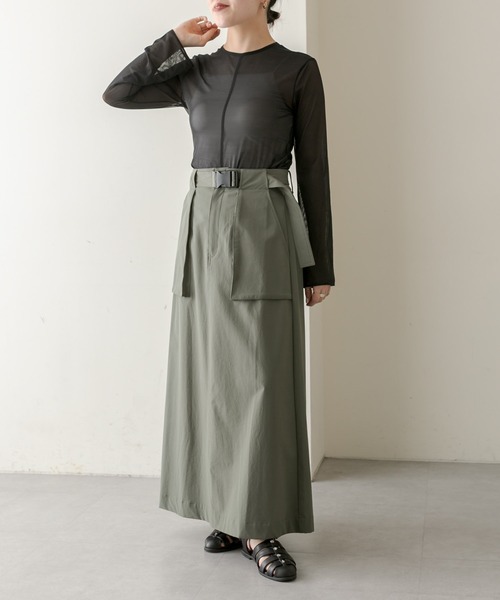 ear PAPILLONNER（イアパピヨネ）の「《バックスリット入り》ビッグポケットスカート【SUM1 STYLE】（スカート・レディース・ブラック/ライトグレー/カーキ・FREE）」の17枚目の写真