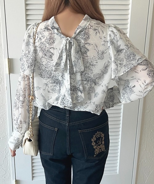 apres jour(アプレジュール)の「2WAY花柄ボウタイブラウス【ZOZOTOWN限定アイテム】(シャツ/ブラウス・レディース・ホワイト系その他/ブルー系その他/ブラック系その他・フリー/X-LARGE)」の5枚目の写真