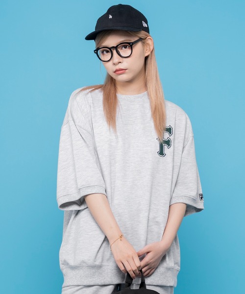 FILA（フィラ）の「FILA フィラ ブランド デザインロゴ ワッペン 刺繍 バックプリント ミニ裏毛 半袖 スウェット プルオーバー トレーナー（スウェット・メンズ・グリーン/ネイビー/グレー系/ブラック・LL/L/M）」の17枚目の写真