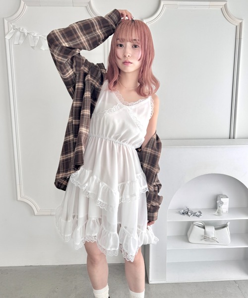 Loueme（ルエム）の「ランジェリーライクキャミワンピース（ワンピース・レディース・ブラック/ホワイト・FREE）」の12枚目の写真