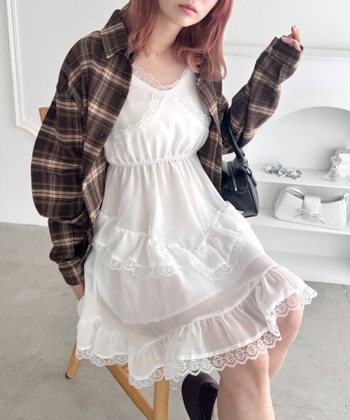 Loueme（ルエム）の「ランジェリーライクキャミワンピース（ワンピース・レディース・ブラック/ホワイト・FREE）」の14枚目の写真