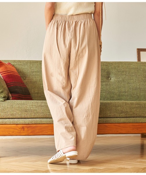 anap mimpi（アナップミンピ）の「ユッタリ ワイド シェフパンツ（その他パンツ・レディース・ベージュ/ブラック・FREE）」の4枚目の写真