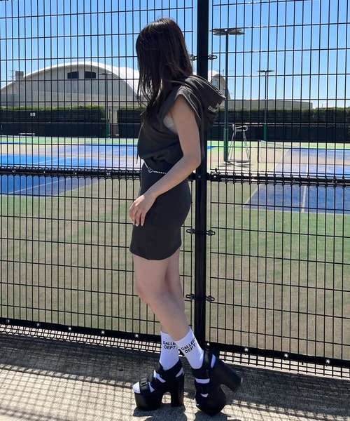 non-hedge（ノンヘッジ）の「フードロゴノースリーブミニワンピース（ワンピース・レディース・ブラック/チャコールグレー/ブルー/オフホワイト・FREE）」の18枚目の写真